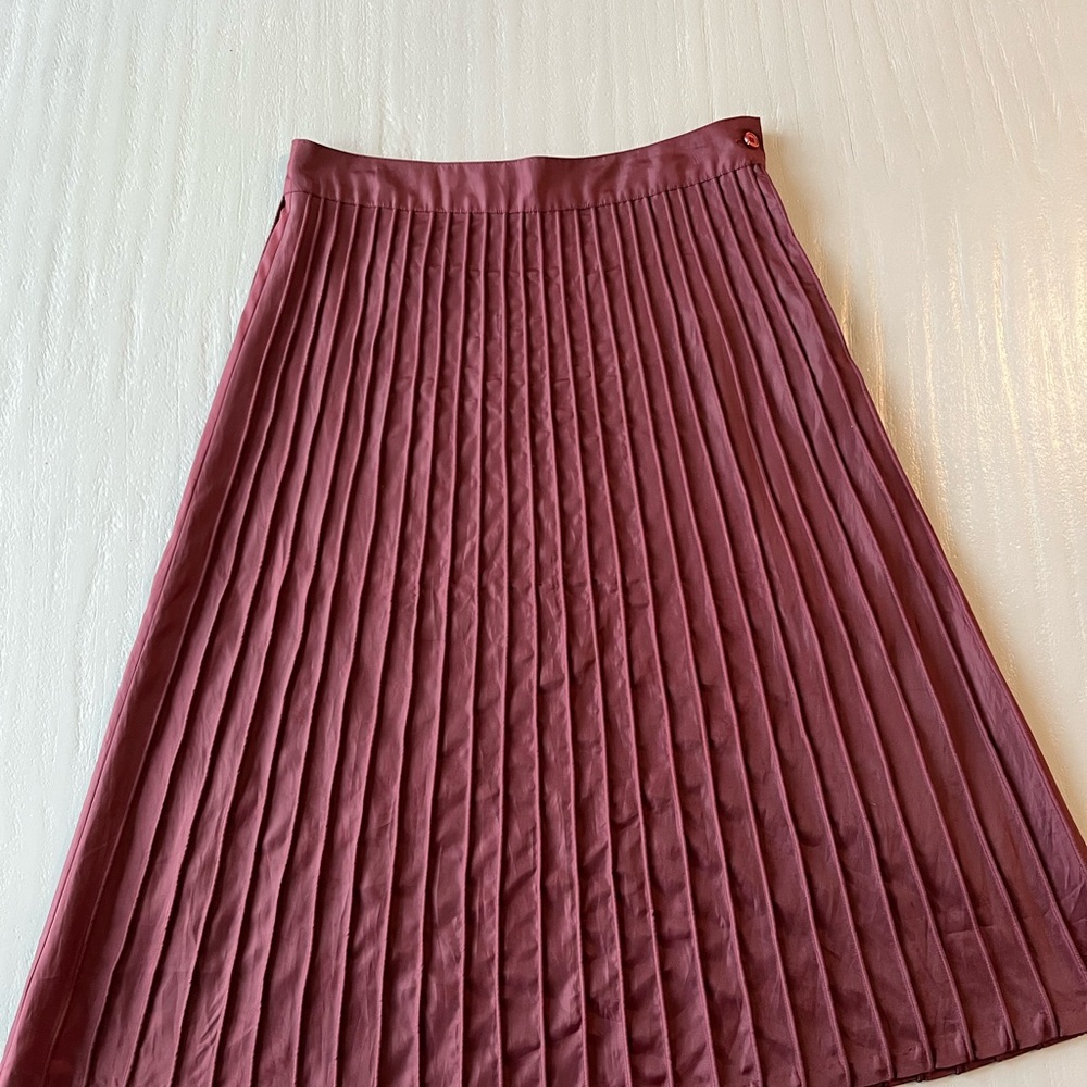 Anthropologie Odille Pleated Burgundy Wine A Line Skirt Women’s | 4 - Picture 3 of 9